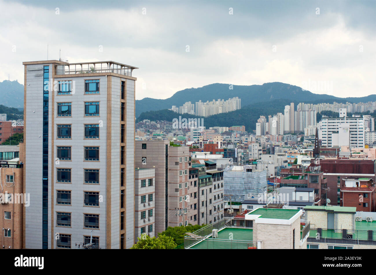 Vista in Sillim dal tetto in Seoul, Corea del Sud Foto Stock