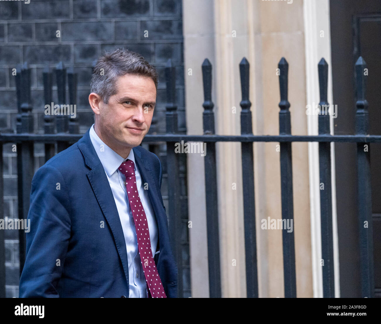Londra REGNO UNITO 8 ott. 2019, Gavin Williamson MP PC Istruzione Segretario arriva in una riunione del gabinetto a 10 Downing Street, Londra Credit Ian Davidson/Alamy Live News Foto Stock