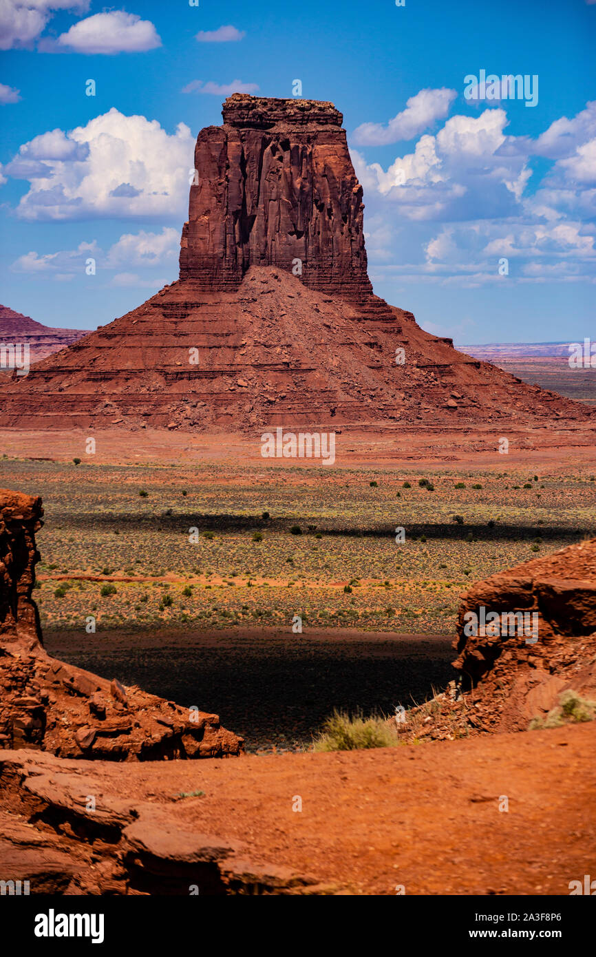 Felsformationen in der Wüste des Monument Valley nello Utah / USA Foto Stock