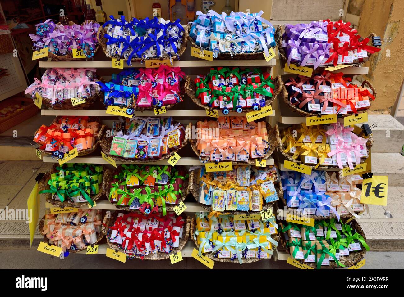 Saponi Sovenir,locali souvenir shop,Corfu Old Town,,Corfu Corfu,Kerkera,Grecia,Isole Ionie Foto Stock