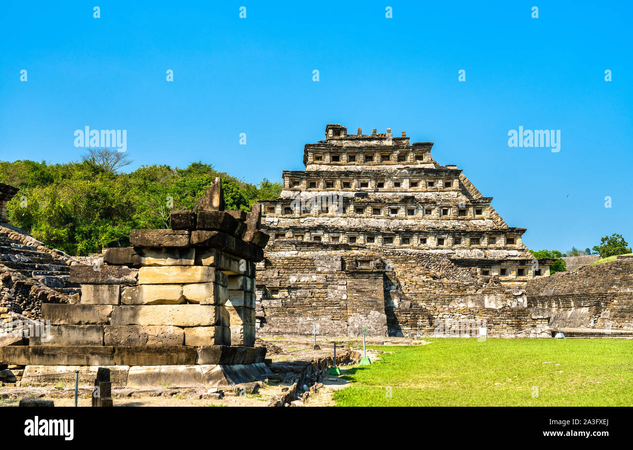 Piramide delle Nicchie di El Tajin, un pre-colombiano sito archeologico nel sud del Messico Foto Stock