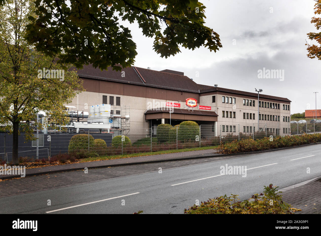 Wilke Waldecker Fleisch- und Wurstwaren GmbH & Co. KG, ispezione degli alimenti del distretto Waldeck-Frankenberg (Nord Hesse) ha chiuso la fabbrica. Foto Stock