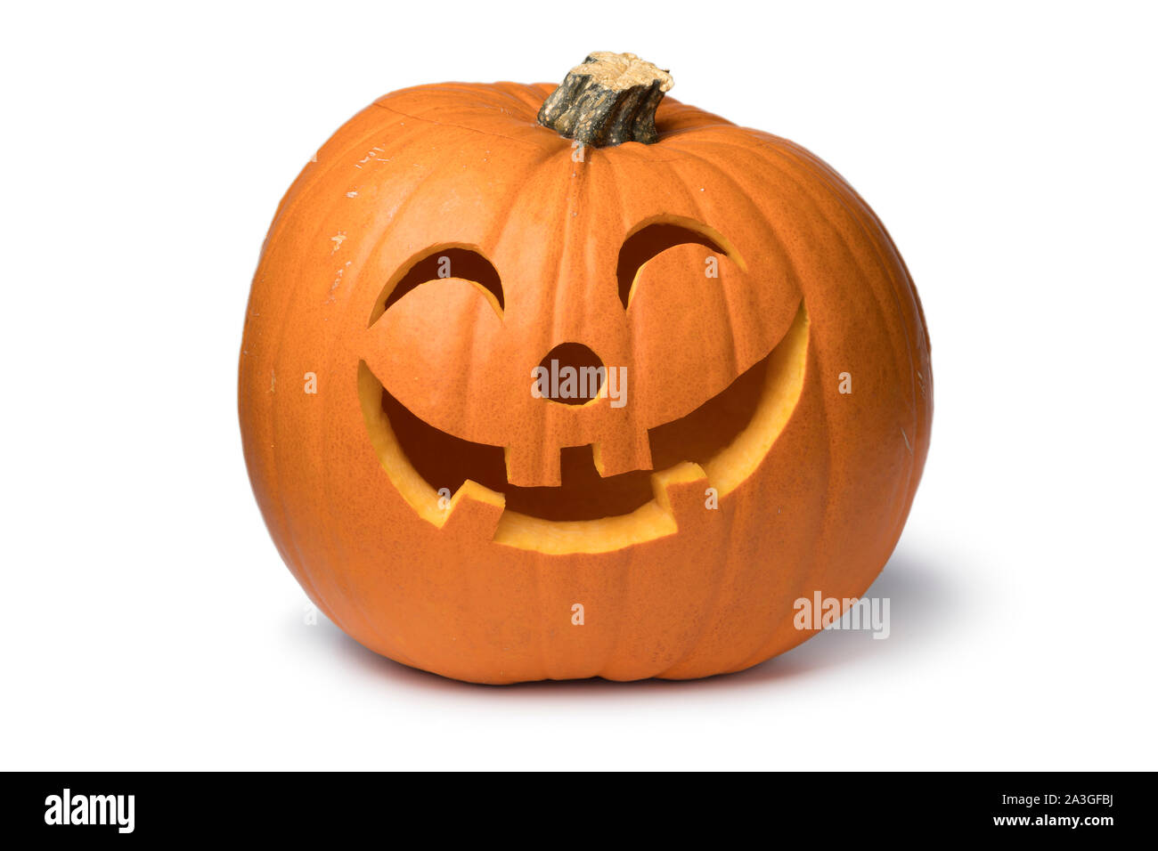 Orange tipo sorridente zucca di Halloween isolati su sfondo bianco Foto Stock