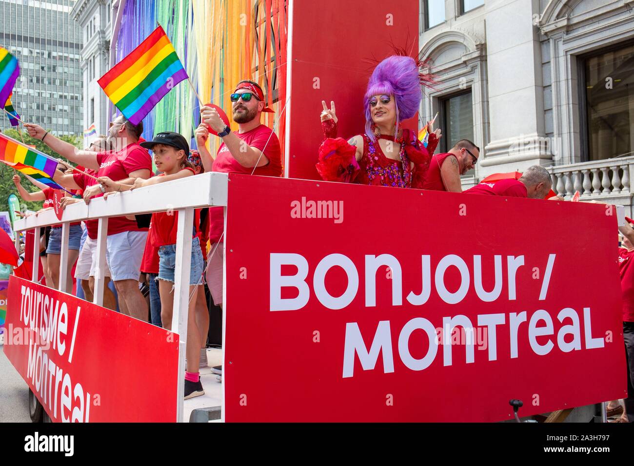Canada, Provincia del Quebec e di Montreal, Montreal Pride Festival, Parata Finale, LGBTQIA+ Comunità ((lesbiche, gay, bisessuali, trans queer, intersechi, asessuale)) Foto Stock