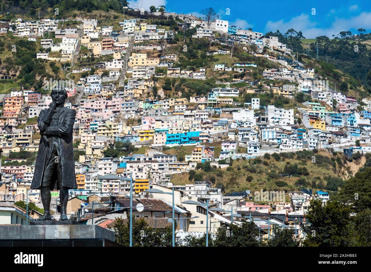 Ecuador, Quito Plaza Bulevar 24 de Mayo, statua dell'architetto del centro coloniale, Jos? Fern ndez?Salvador, importante sateman ecuadoriana Foto Stock