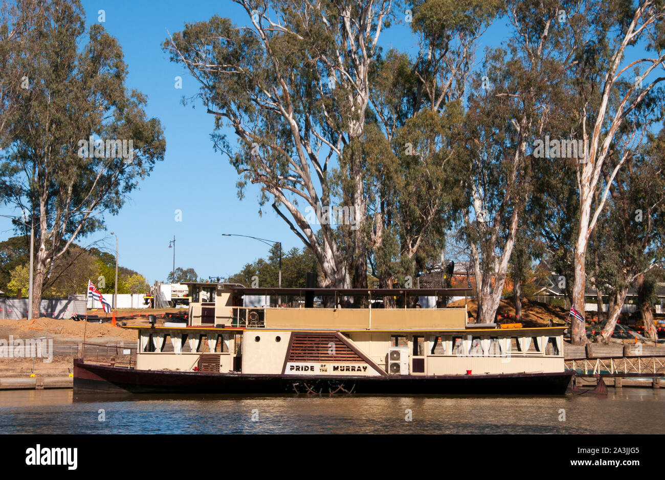 Coloniale storico-ser paddlesteamers ormeggiato sul fiume Murray a Echuca,northern Victoria, Australia Foto Stock