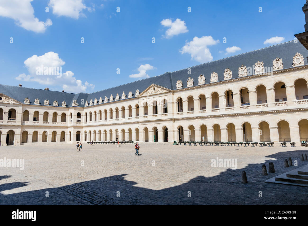 La Cour d'honneur di Les Invalides, Parigi Foto Stock