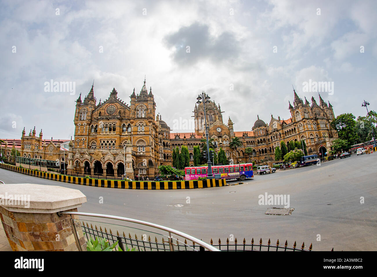 Mumbai India Maharashtra Agosto 12 2019 Chhatrapati Shivaji o Victoria Terminus in Mumbai, India. Foto Stock