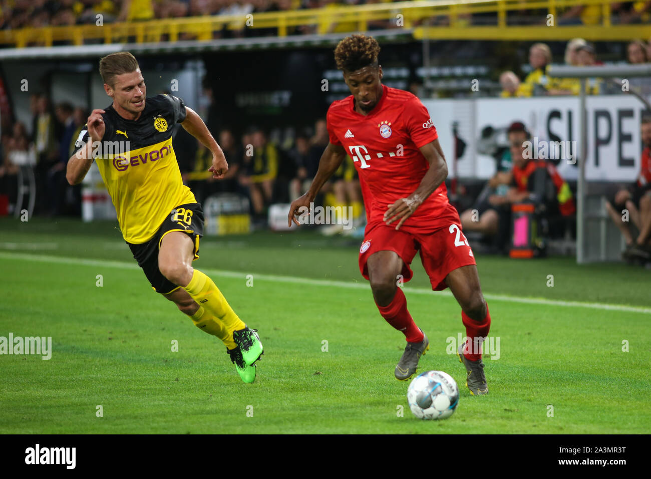 DORTMUND, Germania - Agosto 03, 2019: Kingsley Coman (Bayern Munchen) nella foto durante la finale di 2019/20 supercoppa tedesca. Foto Stock