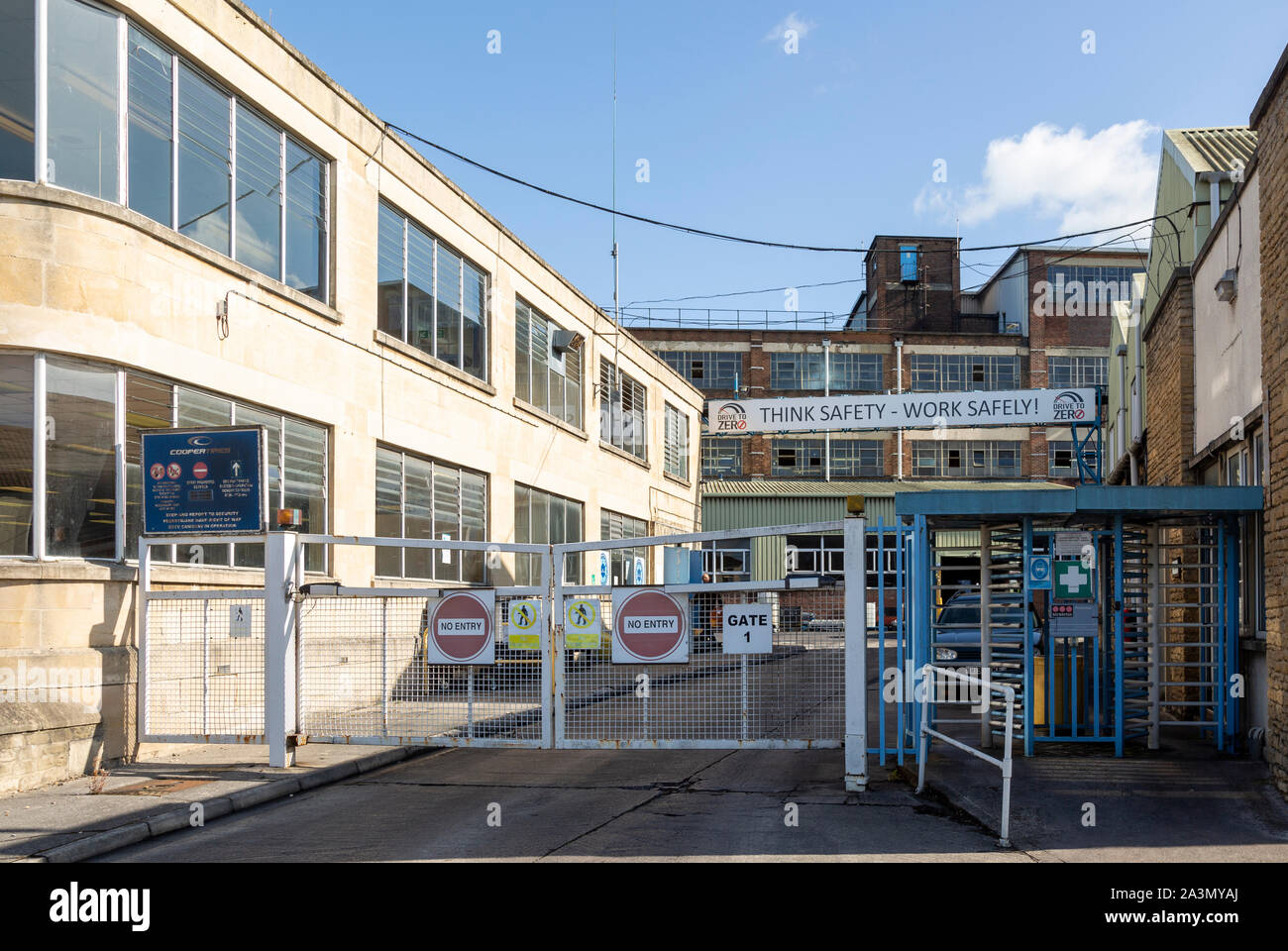 Cooper Tire and Rubber Company, ex Avon Tyres, Melksham, Wiltshire, Inghilterra, REGNO UNITO Foto Stock