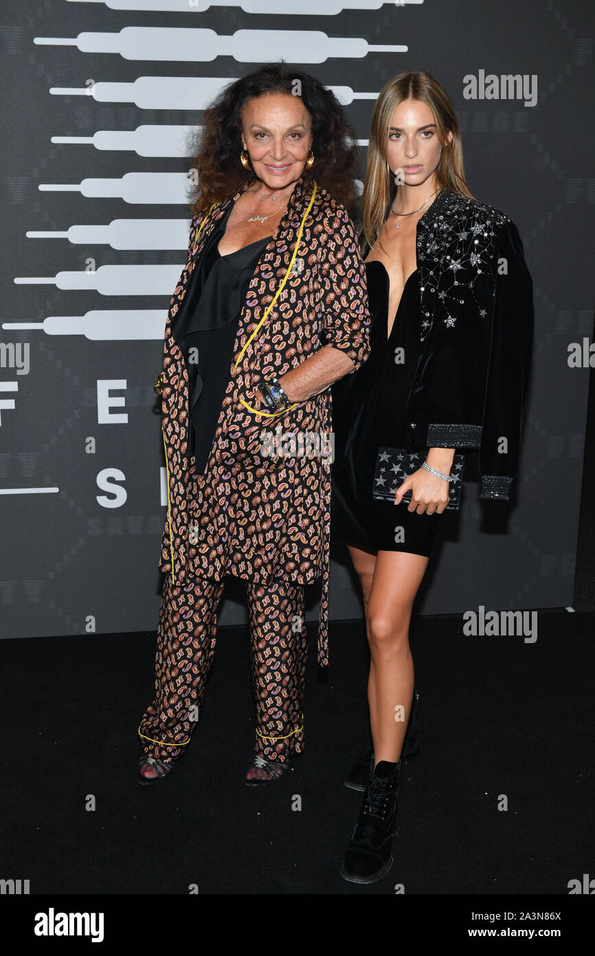 Diane von Furstenberg e Talita von Furstenberg frequentare il Savage x Fenty gli arrivi durante la settimana della moda di New York presso Barclays Center il 10 settembre 2 Foto Stock