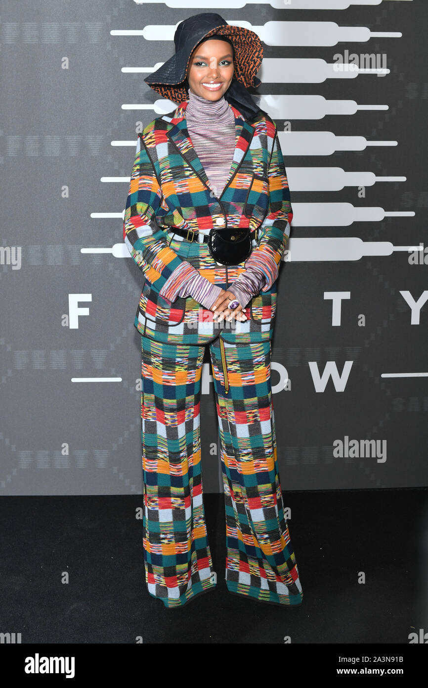 Halima Aden assiste il Savage x Fenty gli arrivi durante la settimana della moda di New York presso Barclays Center il 10 settembre 2019 a New York City. Foto Stock
