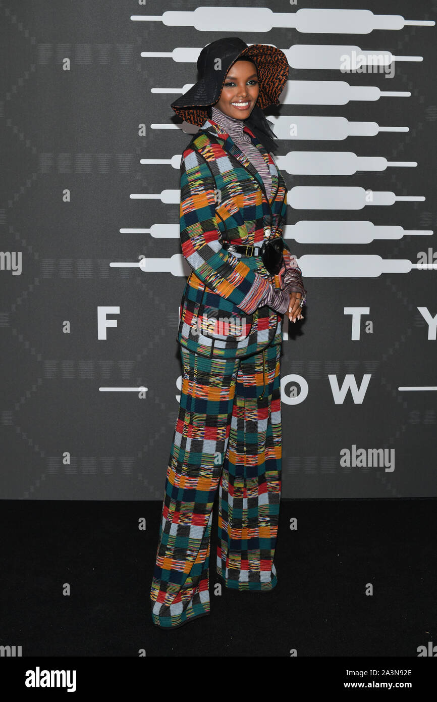 Halima Aden assiste il Savage x Fenty gli arrivi durante la settimana della moda di New York presso Barclays Center il 10 settembre 2019 a New York City. Foto Stock