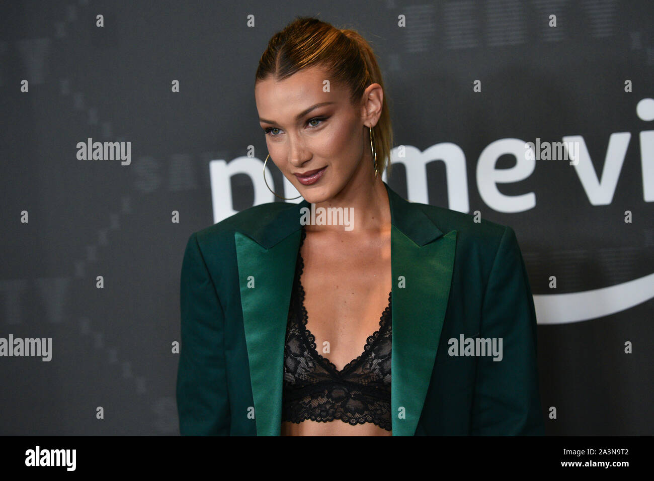 Bella Hadid assiste il Savage x Fenty gli arrivi durante la settimana della moda di New York presso Barclays Center il 10 settembre 2019 a New York City. Foto Stock