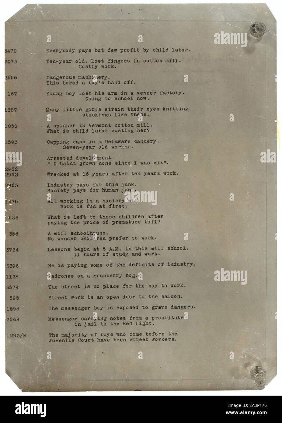 Far scorrere le etichette. Foto Stock