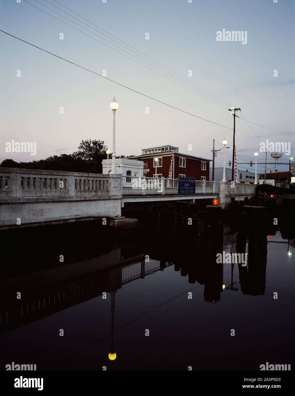 Snow Hill ponte, costruito nel 1932 oltre il Fiume Pocomoke sul puntello orientale del Maryland Foto Stock