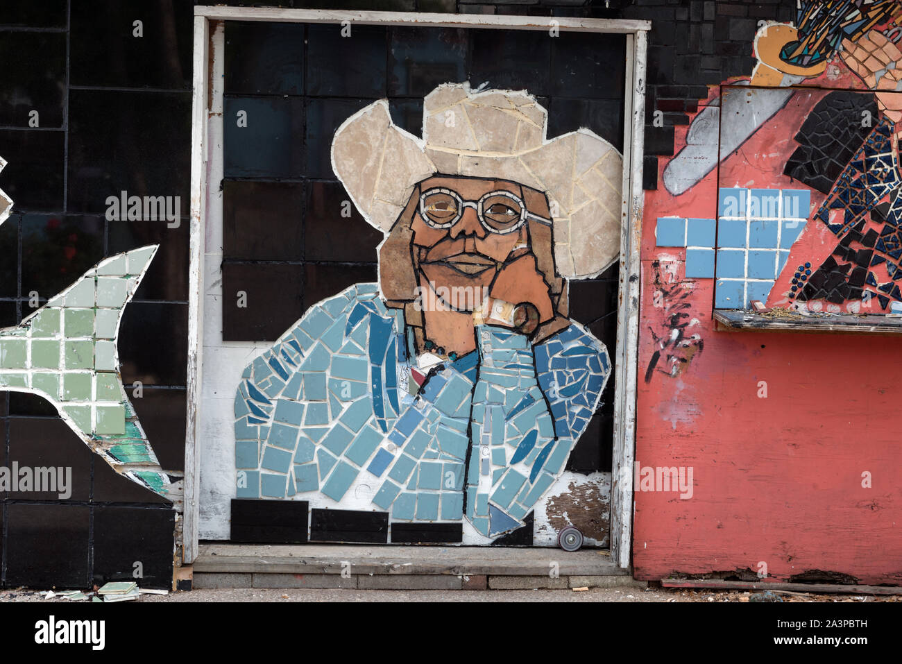 Alcuni potrebbero chiamare questo eclettico, altri funky, arte nel sud vibrante quartiere di Austin di Austin, Texas Foto Stock