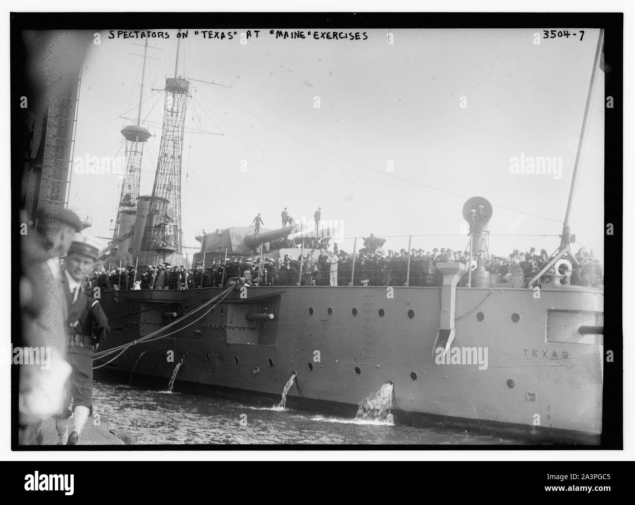 Spettatori in Texas ad esercizi di MAINE Foto Stock