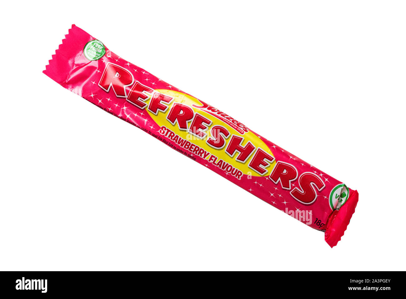 Un rinfrescare Swizzels candy masticare caramelle su sfondo bianco Foto Stock