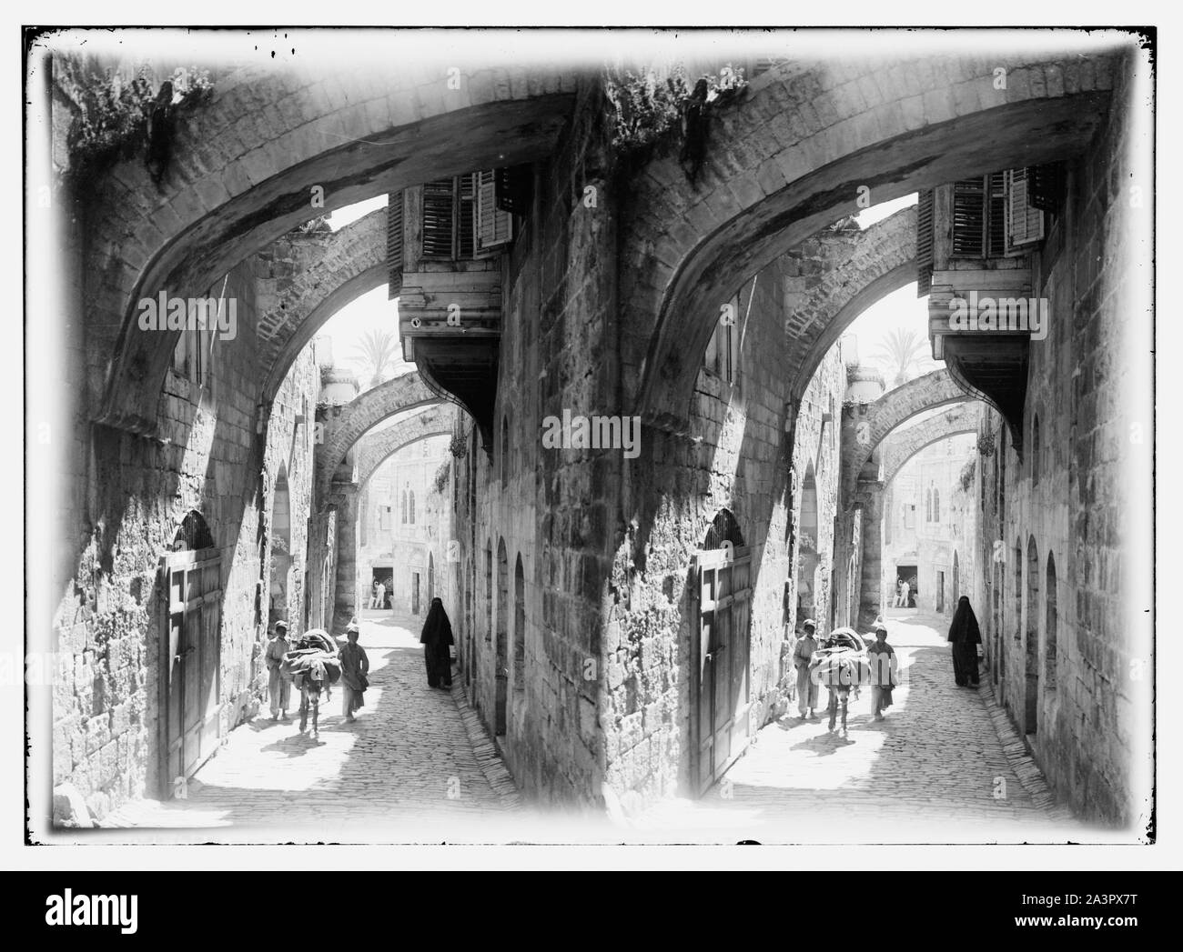 Le stazioni della Croce e il Rosario Foto Stock