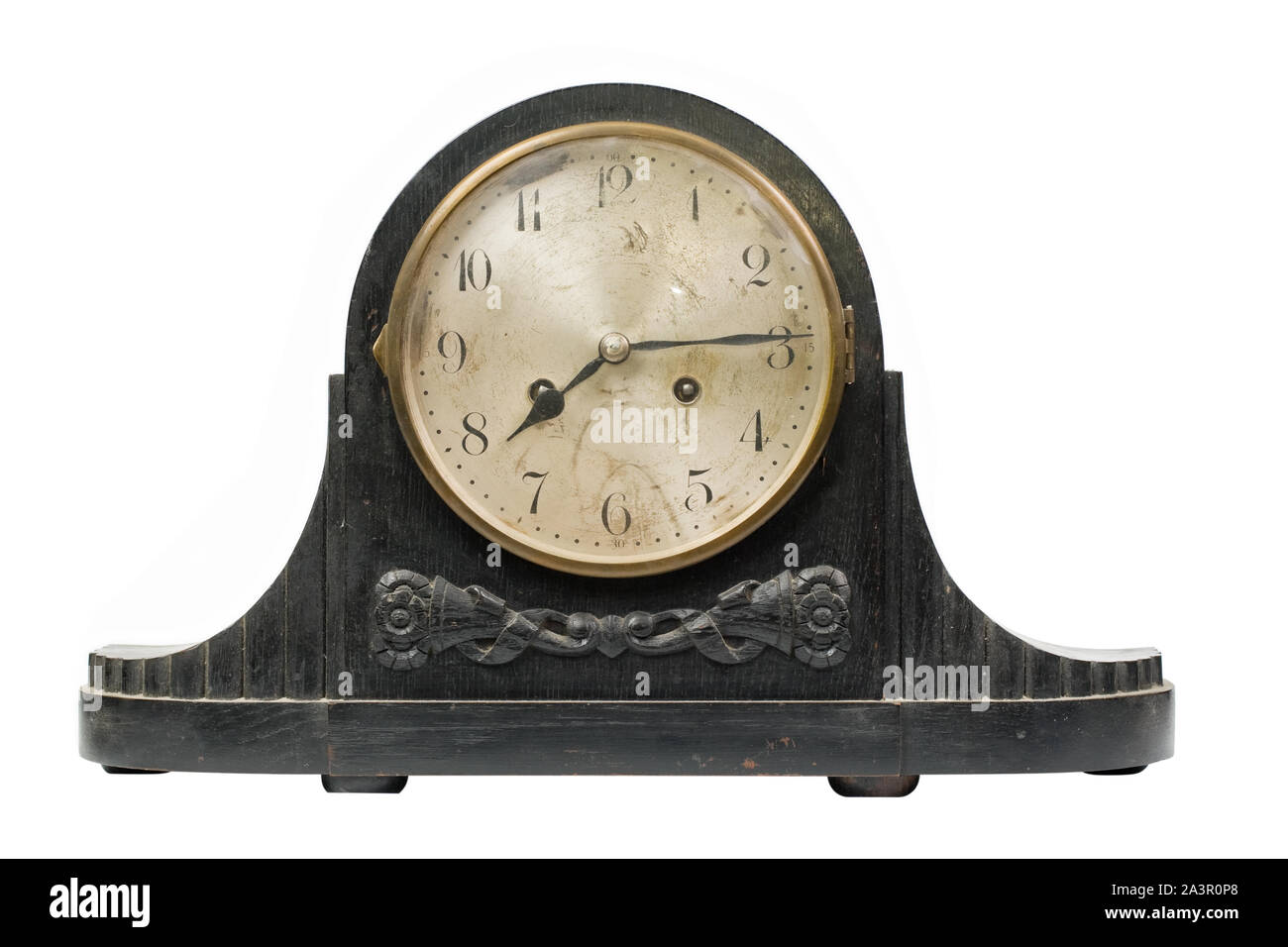 Vecchio orologio isolato su sfondo bianco Foto Stock