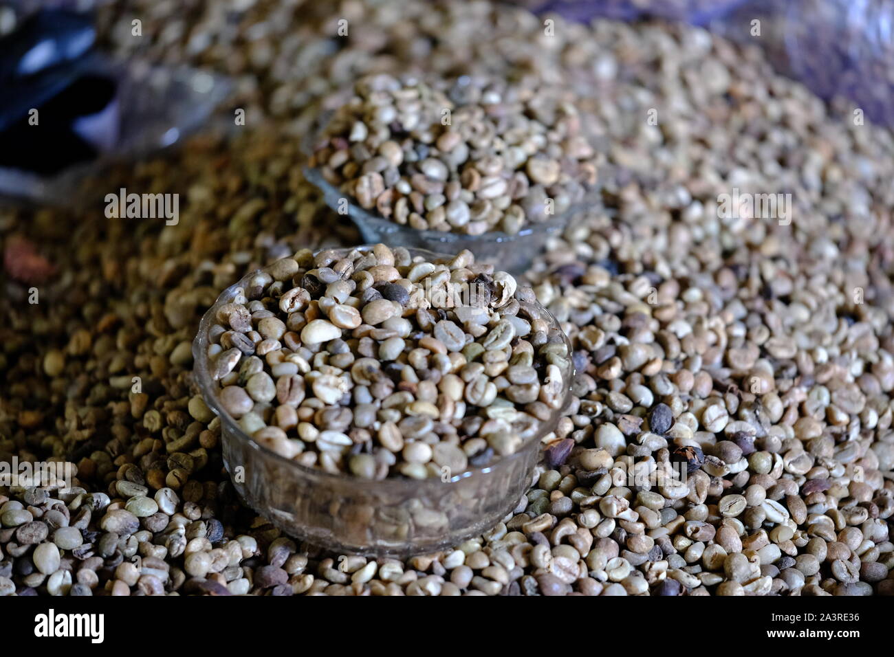 Indonesia Sumba Pasar Inpres Matawai - chicchi di caffè Foto Stock