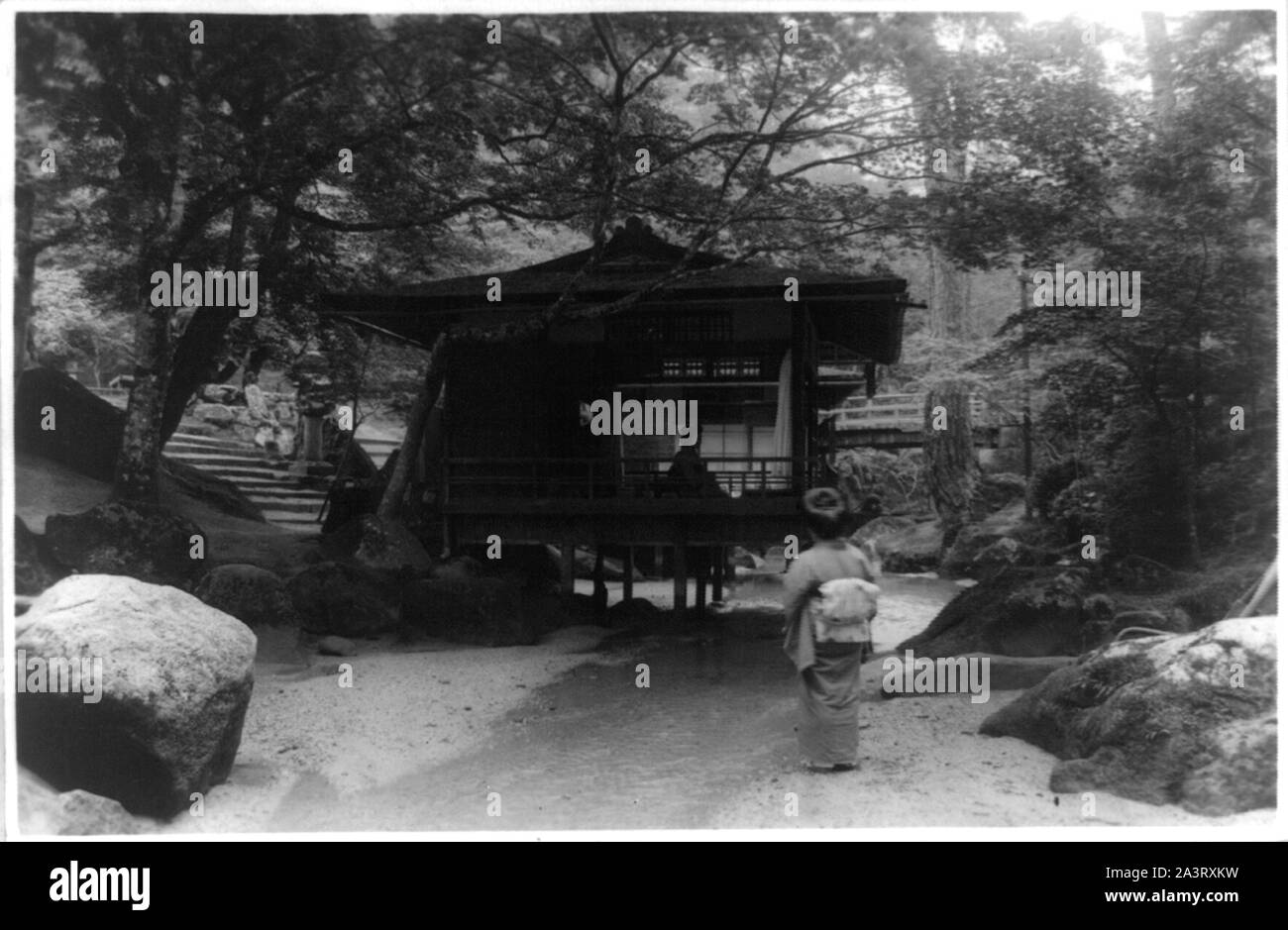 Casa da tè in un bosco, Itsuku-Shima, Giappone Foto Stock