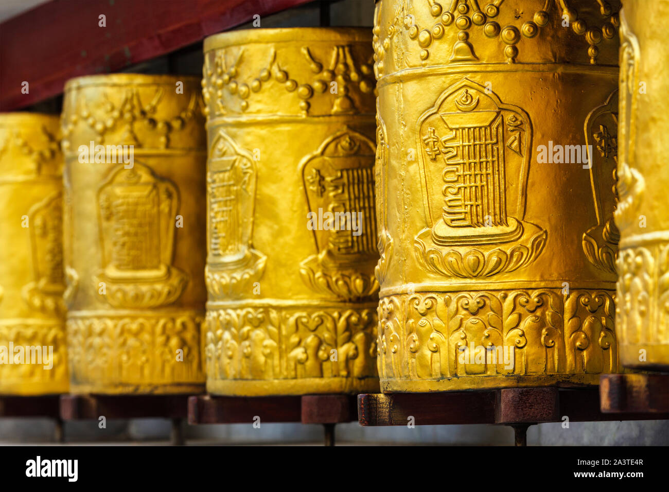 Ruote della preghiera nel monastero di Tabo Foto Stock