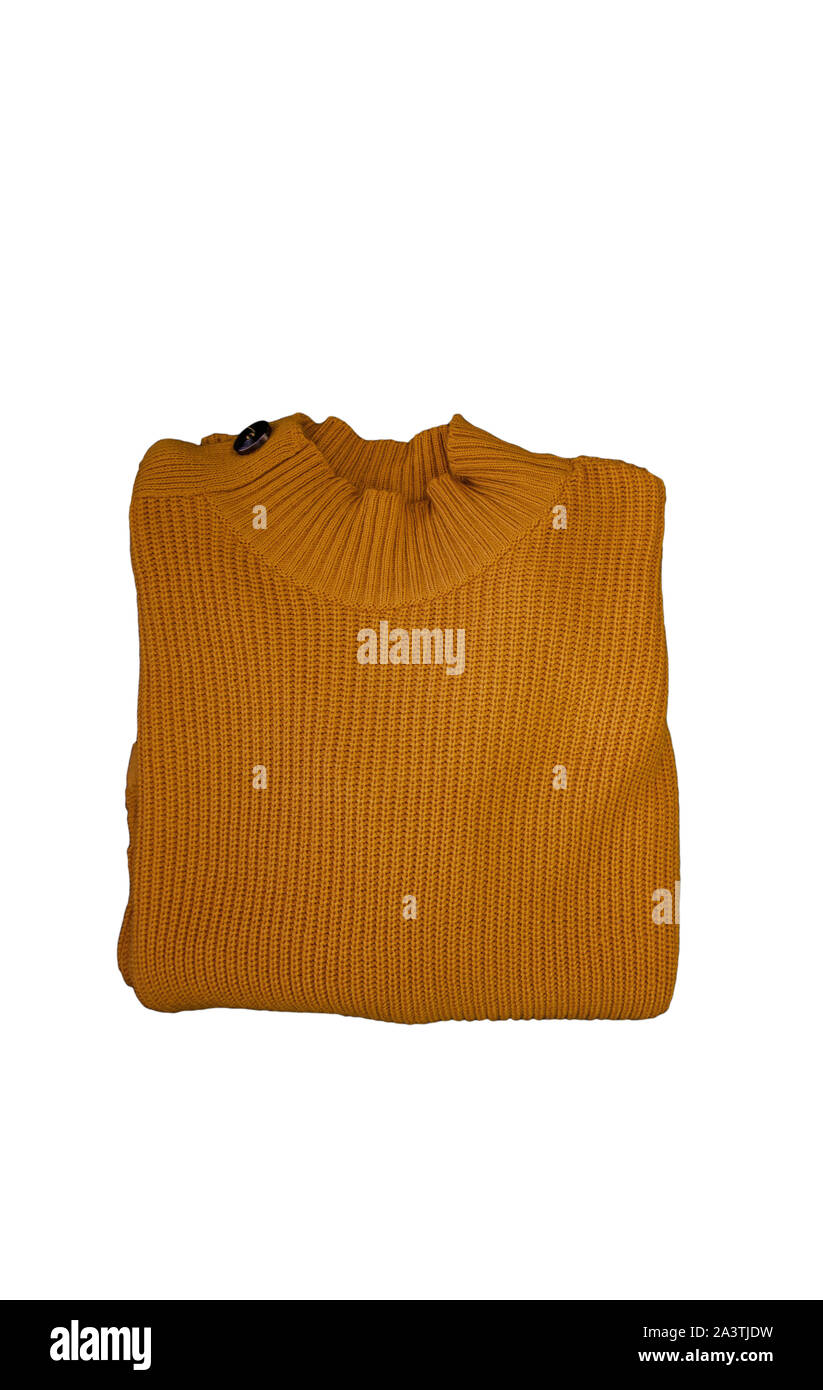 Vista superiore della maglia maglione giallo, isolato su bianco Foto Stock