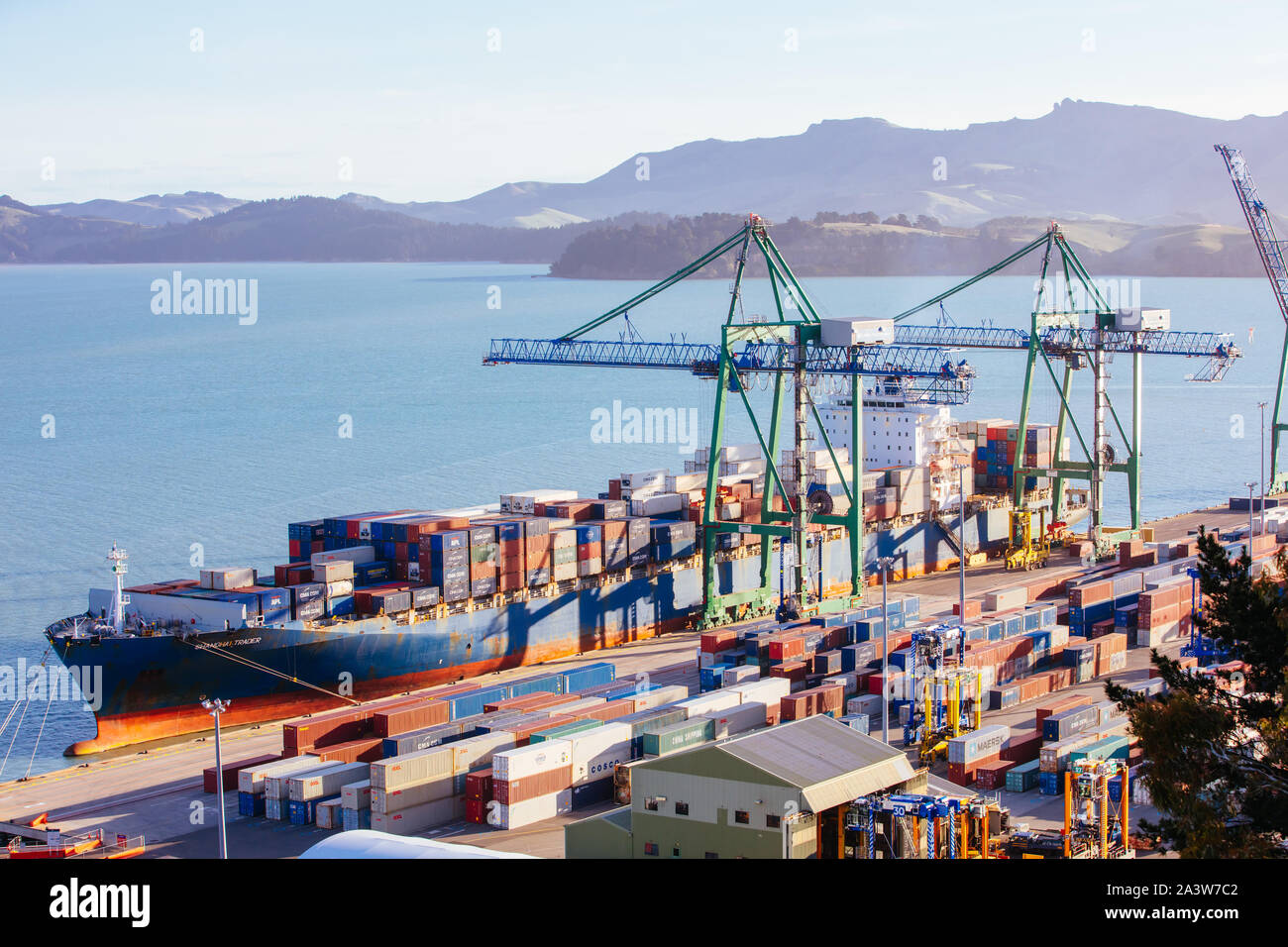 Lyttleton, Nuova Zelanda - 18 Settembre 2019: trafficato porto di spedizione per Christchurch in Lyttleton Nuova Zelanda Foto Stock