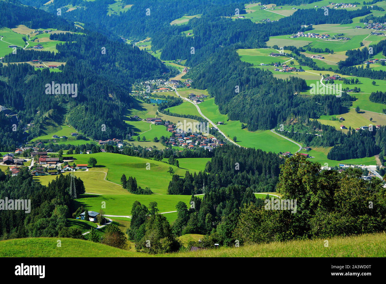 La splendida vista dal Hohe Salve montagna , parte delle Alpi Kitzbühel, Austria Foto Stock