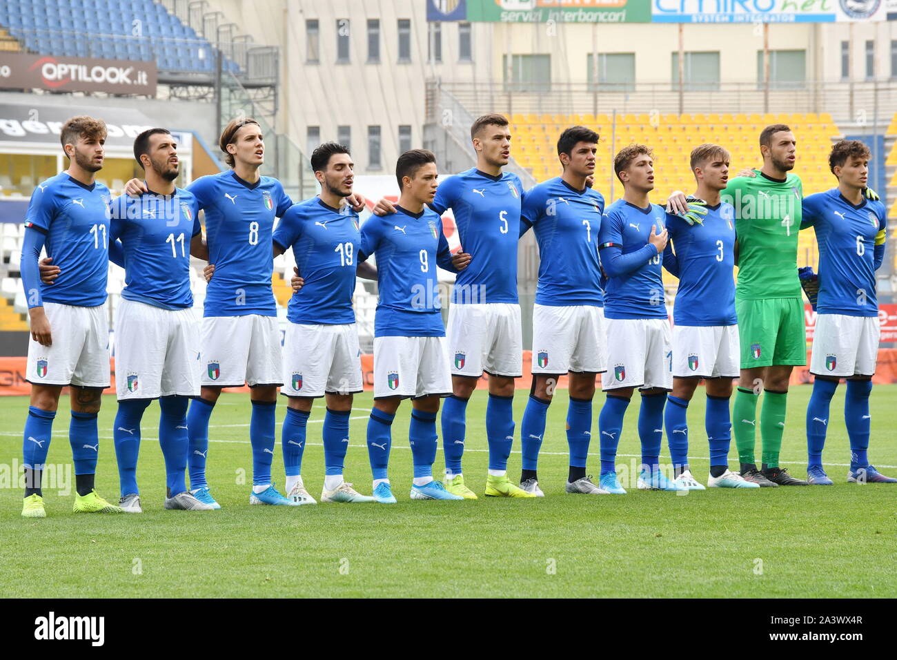 Squadra nazionale italiana durante il torneo 8 Nazioni" 2019 - Sotto 20 -  Italia vs Inghilterra , Parma, Italia, 10 ott 2019, calcio squadra di calcio  italiano Foto stock - Alamy