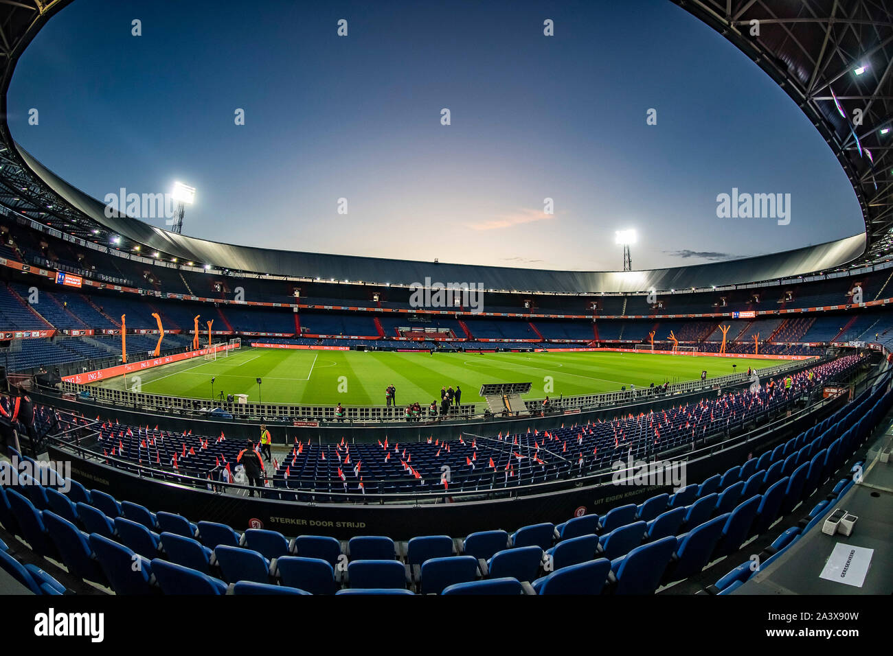 Rotterdam, Paesi Bassi. 10 ottobre, 2019. ROTTERDAM, Paesi Bassi - Irlanda del Nord, la partita di qualificazione al Campionato Europeo, stagione 2019-2020, 10-10-2019, stadio De Kuip, panoramica dello stadio Credito: Pro scatti/Alamy Live News Foto Stock