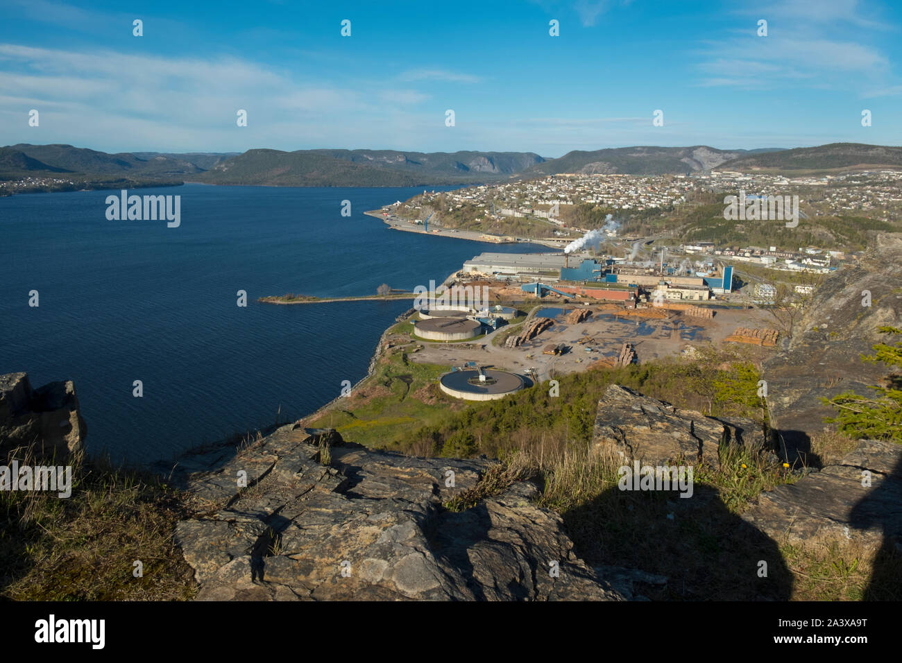 Vista di Corner Brook dal capitano James Cook National Historic Site, Terranova Foto Stock