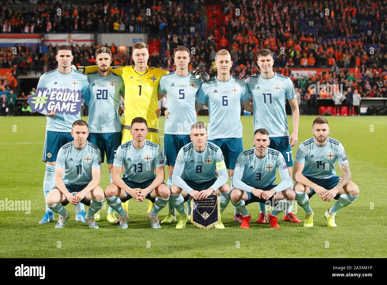 ROTTERDAM, 10-10-2019, stadio De Kuip, qualificatore Euro Paesi Bassi vs Irlanda del Nord. Teamphoto Irlanda del Nord. Irlanda del Nord player Kyle Lafferty Irlanda del Nord player Craig Cathcart Irlanda del Nord il portiere Bailey Peacock-Farrell Irlanda del Nord player Jonny Evans Irlanda del Nord player George Saville Irlanda del Nord giocatore Paddy McNair Irlanda del Nord player Shane Ferguson Irlanda del Nord player Corry Evans Irlanda del Nord il capitano Steven Davis Irlanda del Nord player Michael Smith e Irlanda del Nord player Stuart Dallas durante il gioco Paesi Bassi vs Irlanda del Nord Foto Stock