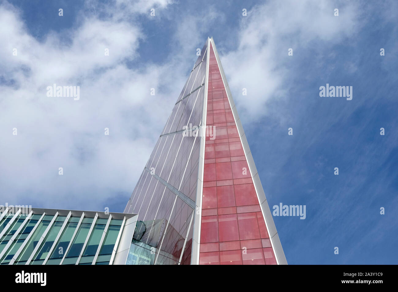 Una vista ravvicinata della Nova edificio in Victoria, Londra, Regno Unito Foto Stock