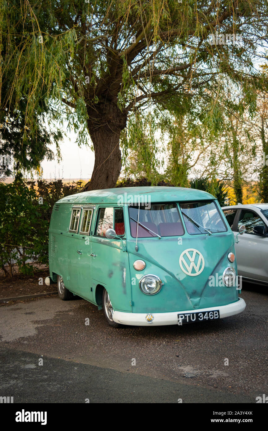 Verde Volkswagen Tipo 2 Furgone Minibus Foto Stock