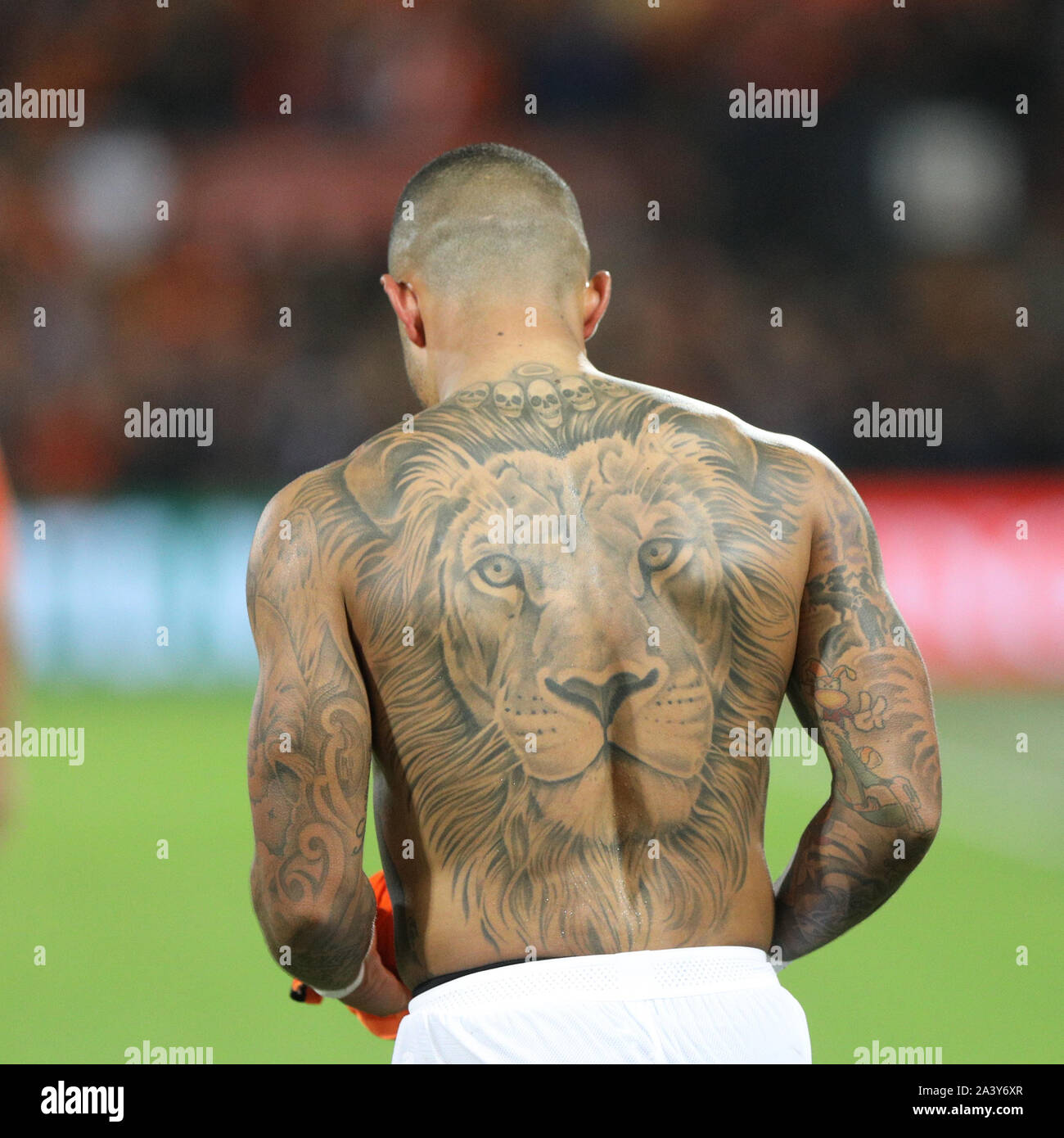 Stadion Feijenoord, Rotterdam, Paesi Bassi. 10 ottobre, 2019. Campionati Europei 2020 il qualificatore, Paesi Bassi contro l'Irlanda del Nord; Memphis Depay - la parte del leone dei Paesi Bassi - Editoriale usare carte di credito: Azione Plus sport/Alamy Live News Foto Stock