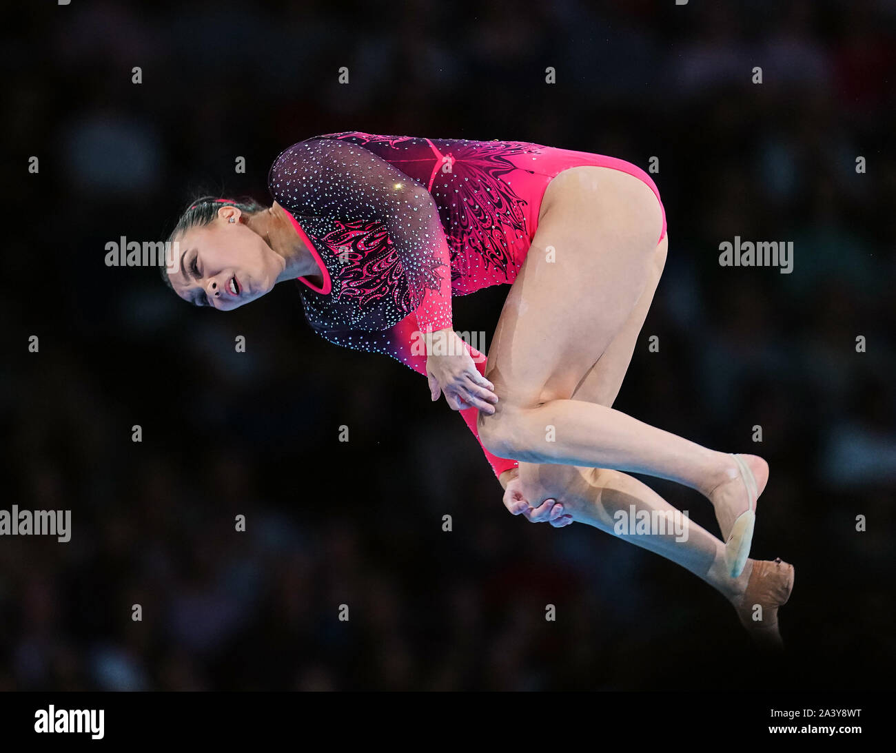 Ottobre 10, 2019: !336! Competere in esercizi a terra per le donne durante la 49FIG ginnastica artistica Campionati del Mondo alla Hanns Martin Schleyer Halle di Stuttgart, Germania. Ulrik Pedersen/CSM. Foto Stock