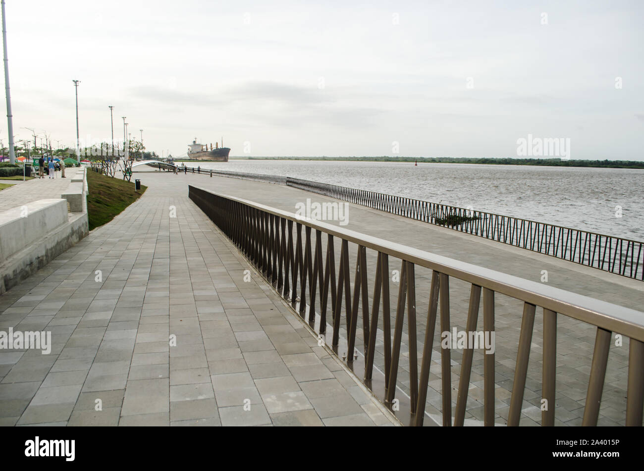 Il Malecon del Rio Magdalena in Barranquilla Foto Stock