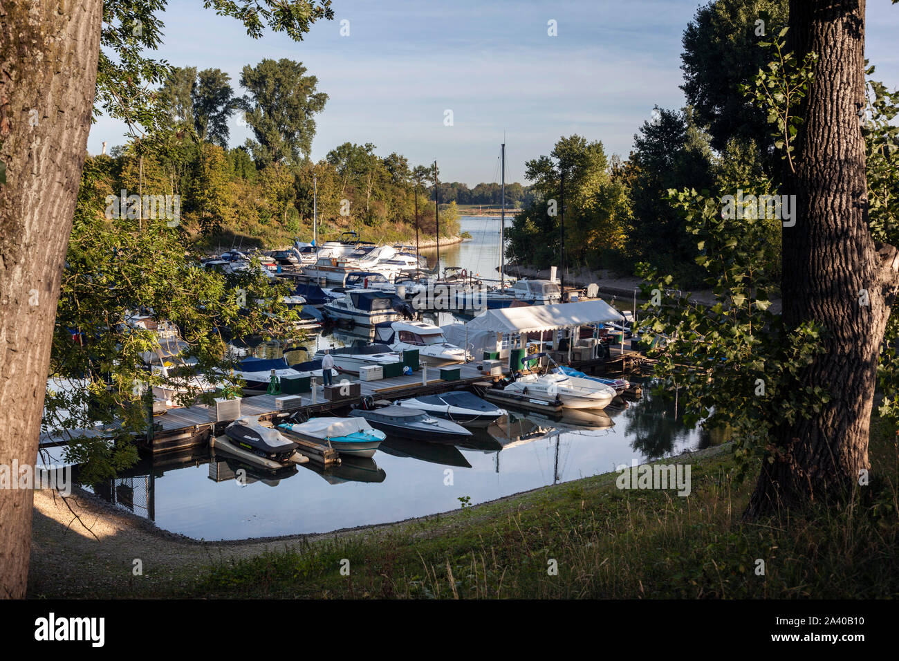La marina in Dusseldorf-Lorick Foto Stock