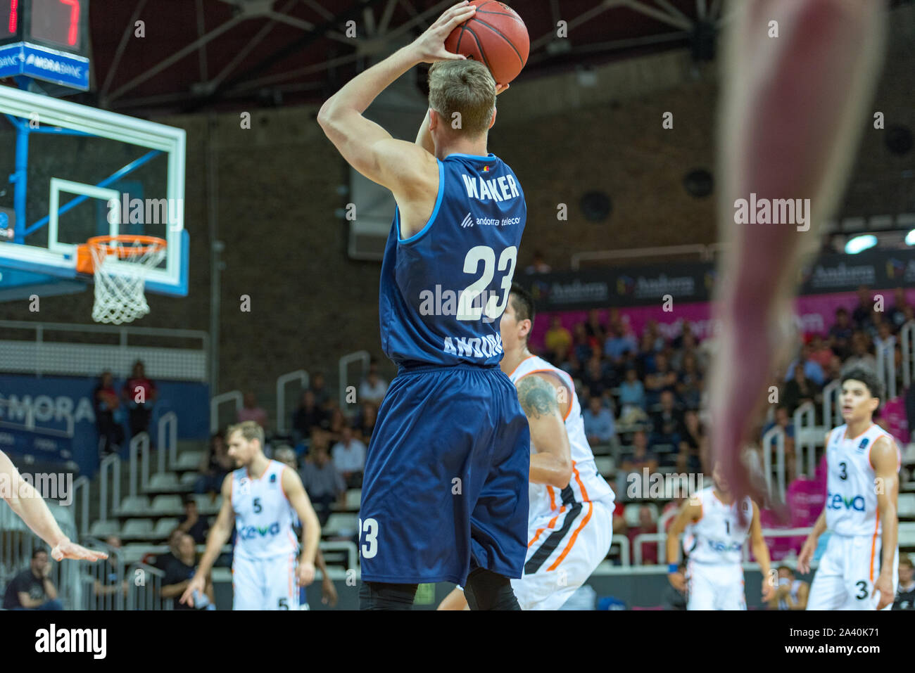 Andorra La Vella, Andorra : 2019 ottobre 06 : i giocatori in azione nella Liga ACB Endesa match tra Mora Banc Andorra BC e Ulm Rathiopharm. Foto Stock