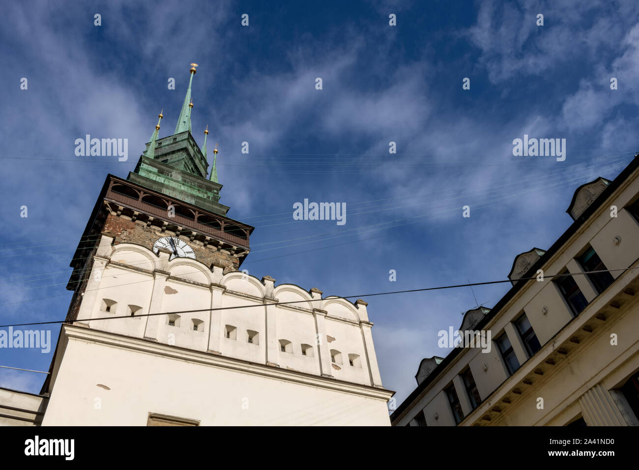 Vista della Torre Verde entrando Pardubice, Repubblica Ceca Foto Stock