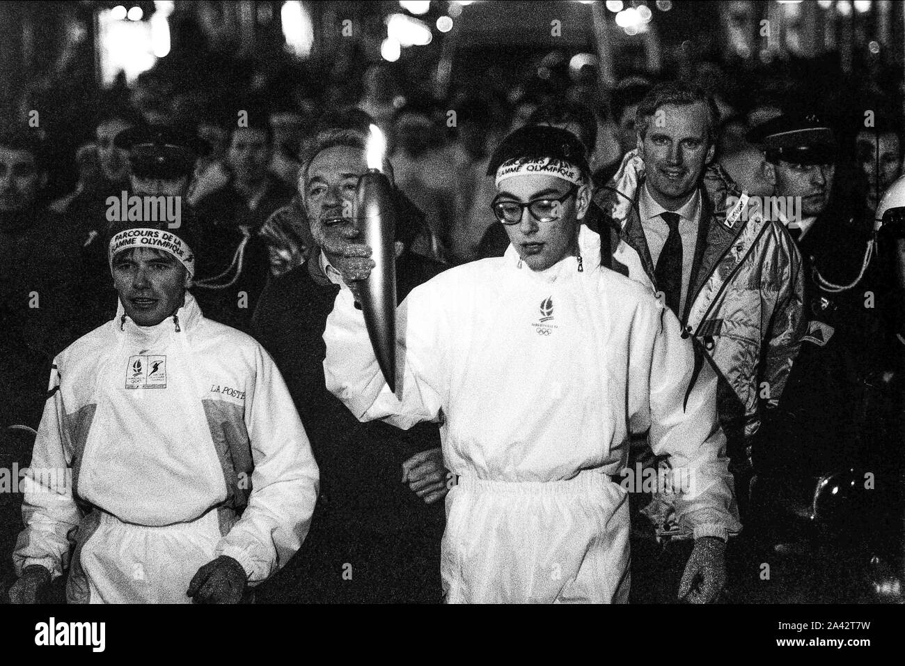 Archivi 90ies: la fiamma olimpica di Albertville Giochi Invernali, Rhone, Francia Foto Stock