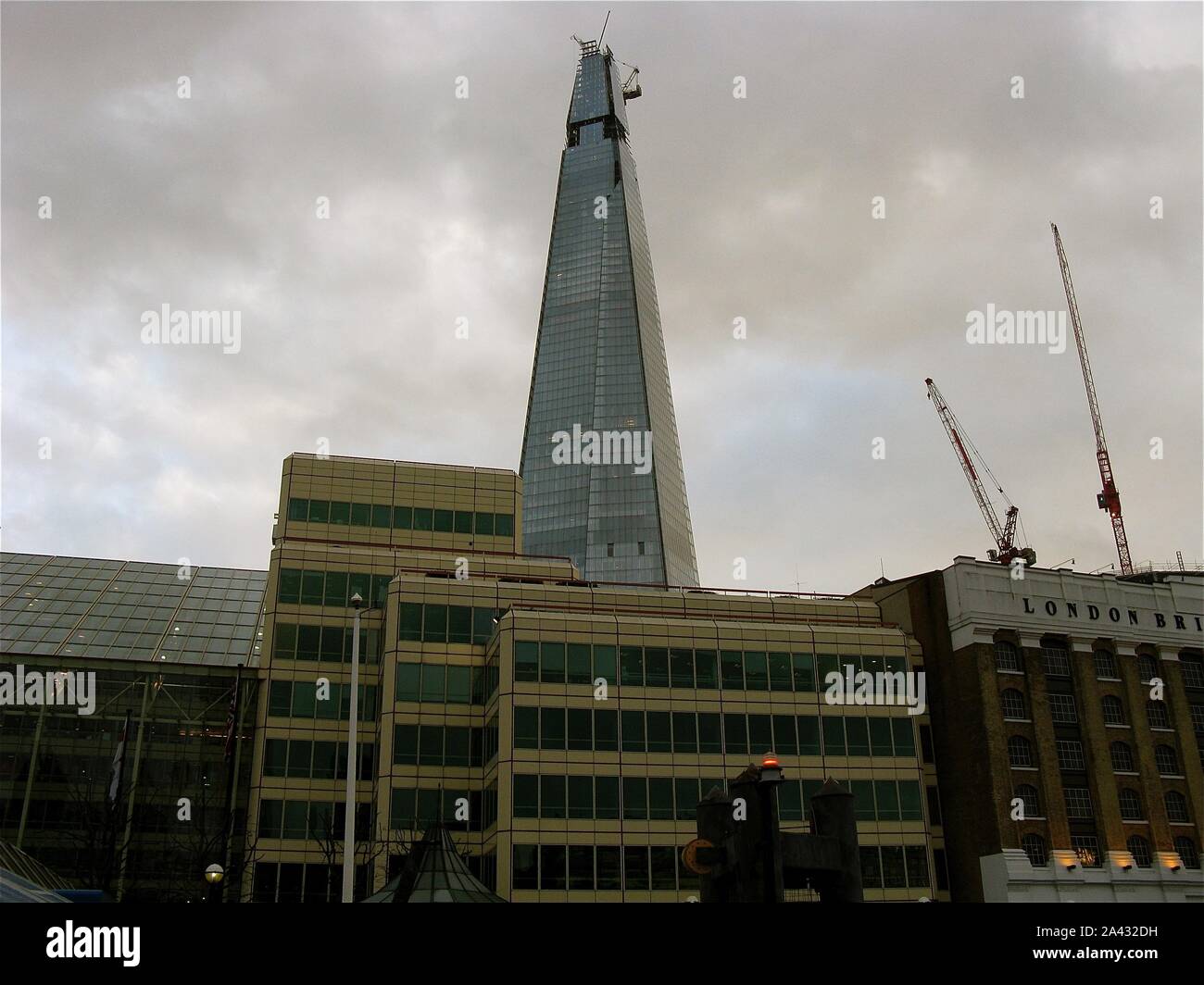 Il fiume Tamigi e Londra, 100312 Foto Stock
