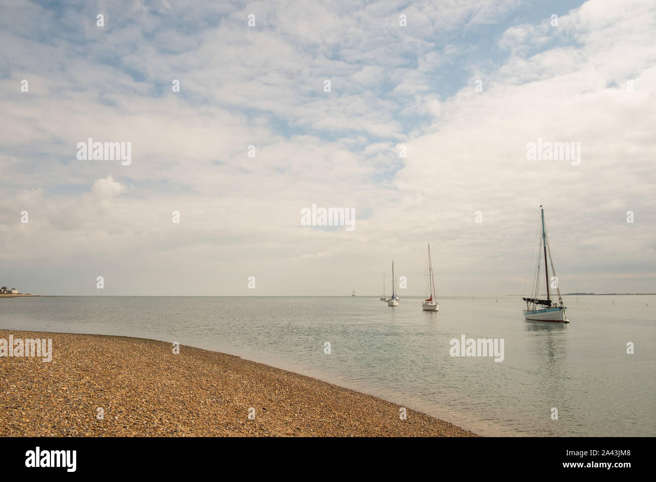 West Mersea sulla Mersea Island, Essex è ben noto per la sua oyster comunità di pesca e qualità ristoranti di pesce. Foto Stock