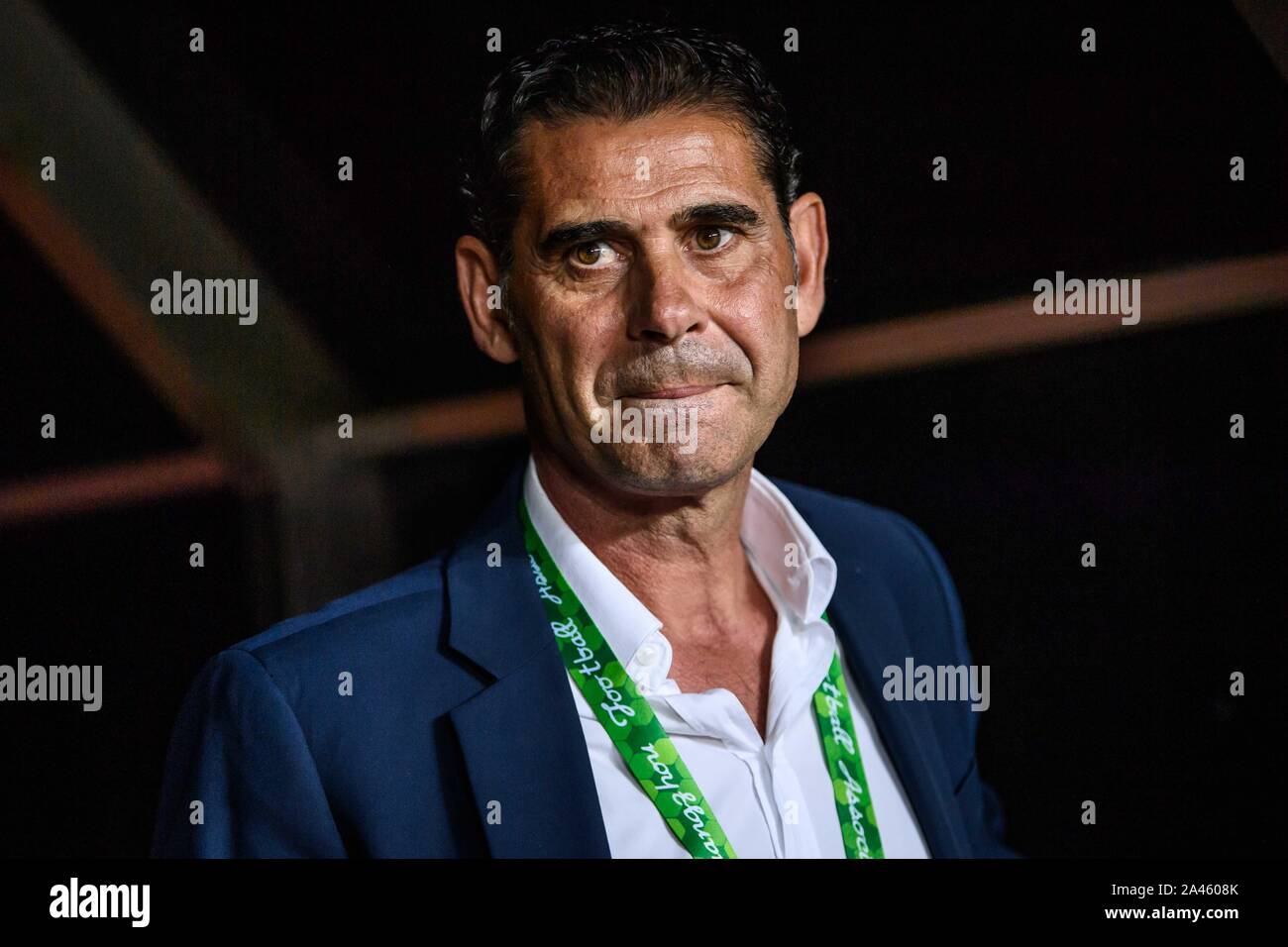 Lo spagnolo si è ritirato il calciatore Fernando Hierro, sinistra, appare come un ambasciatore del Campeonato Nacional de Liga de Primera divisi¨®n, comunemente noto come Foto Stock