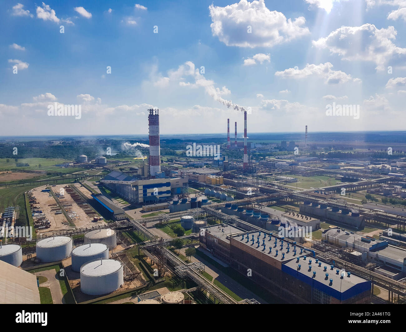 Impianto chimico. Questi sono i workshop per la produzione di ammoniaca e metanolo, concimi minerali, urea, ammonio solfato, azoto liquido di fertilizzanti Foto Stock