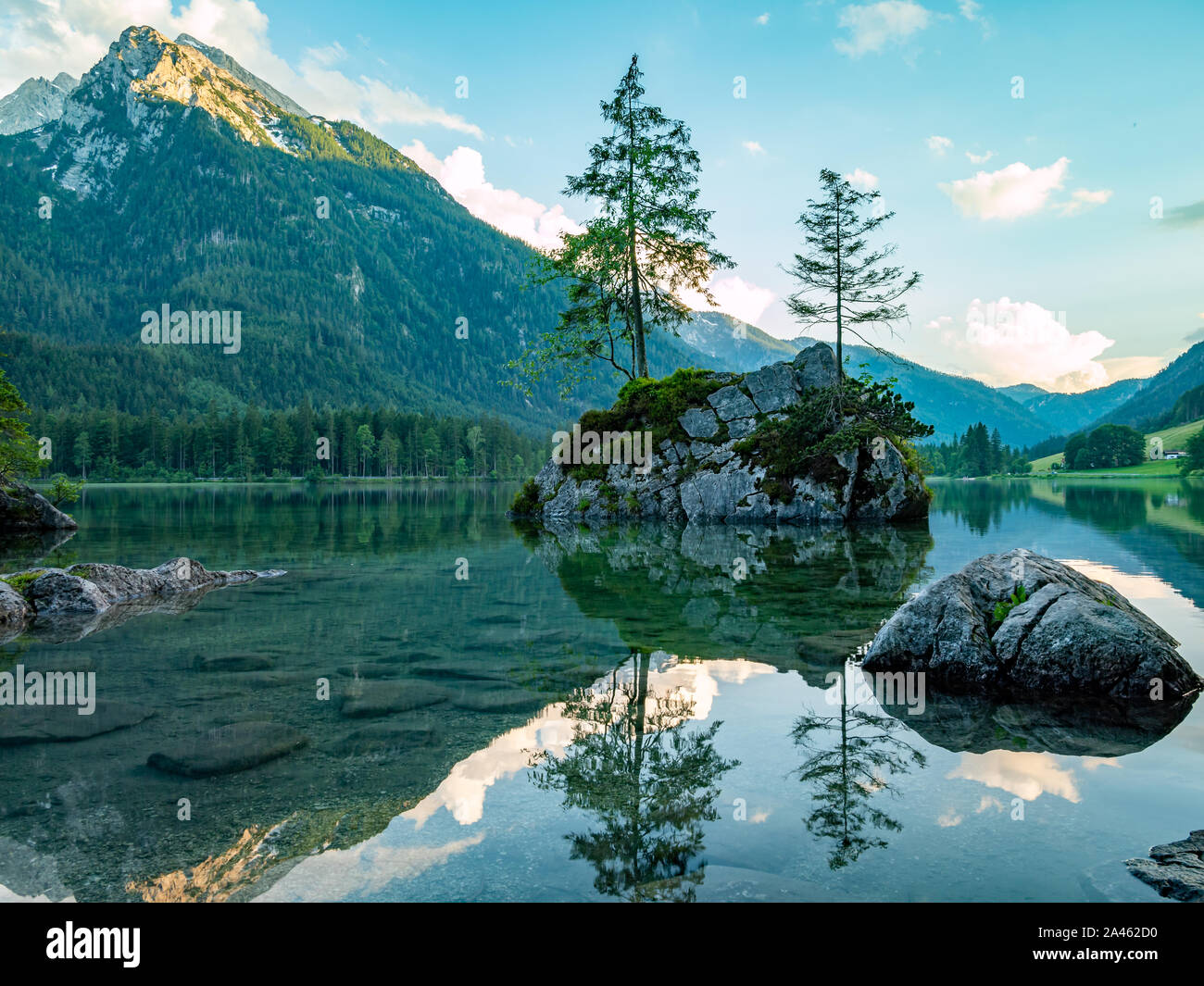 Hintersee con la riflessione a Berchtesgaden Foto Stock