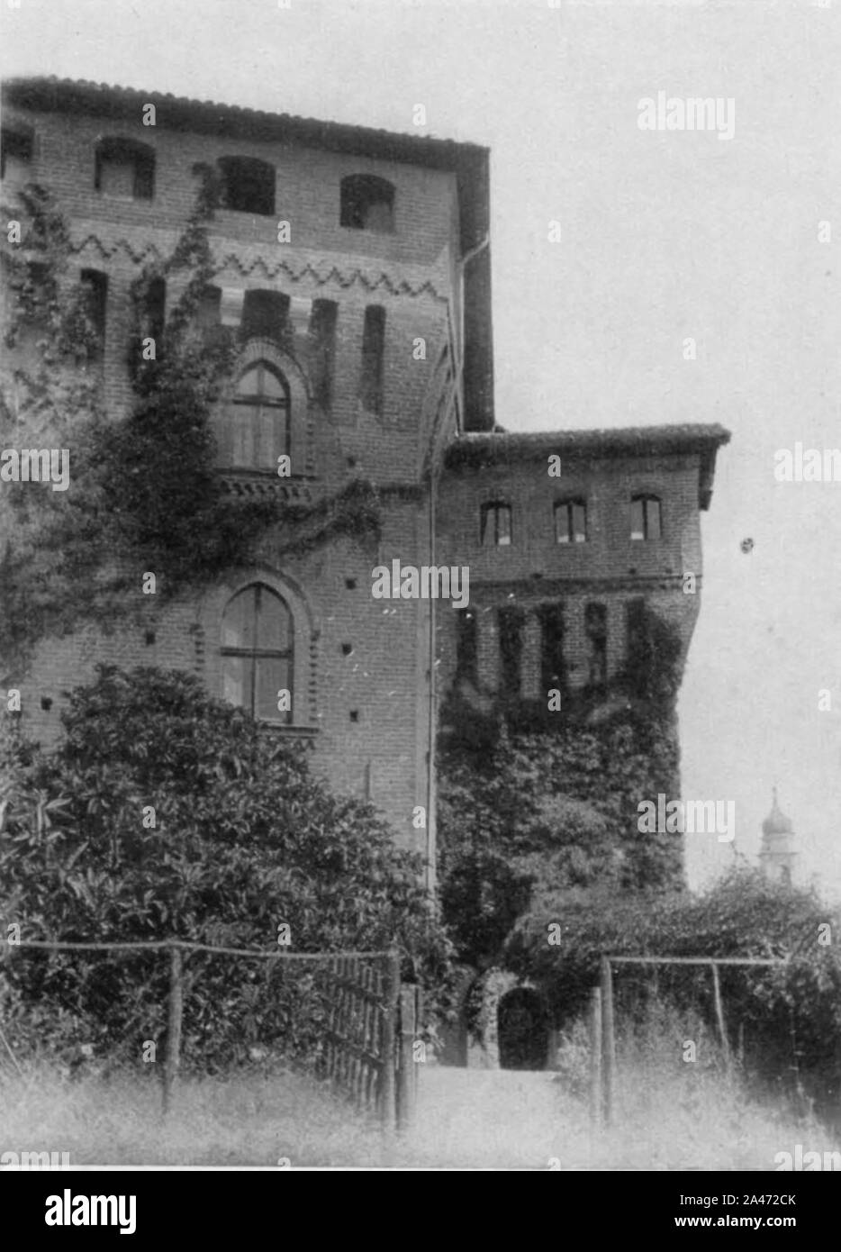 La figura 116, castello di Barengo, porta primitiva, p202, foto nigra, nigra il novarese copia copia. Foto Stock